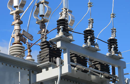 Nahaufnahme Umspannwerk